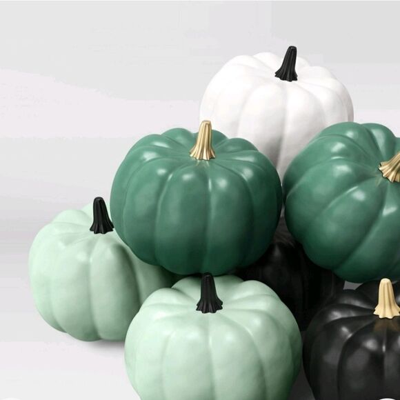 New Hyde & Eek 8pk Pumpkins Indoor Decorative Black White Green NIB - Picture 6 of 7